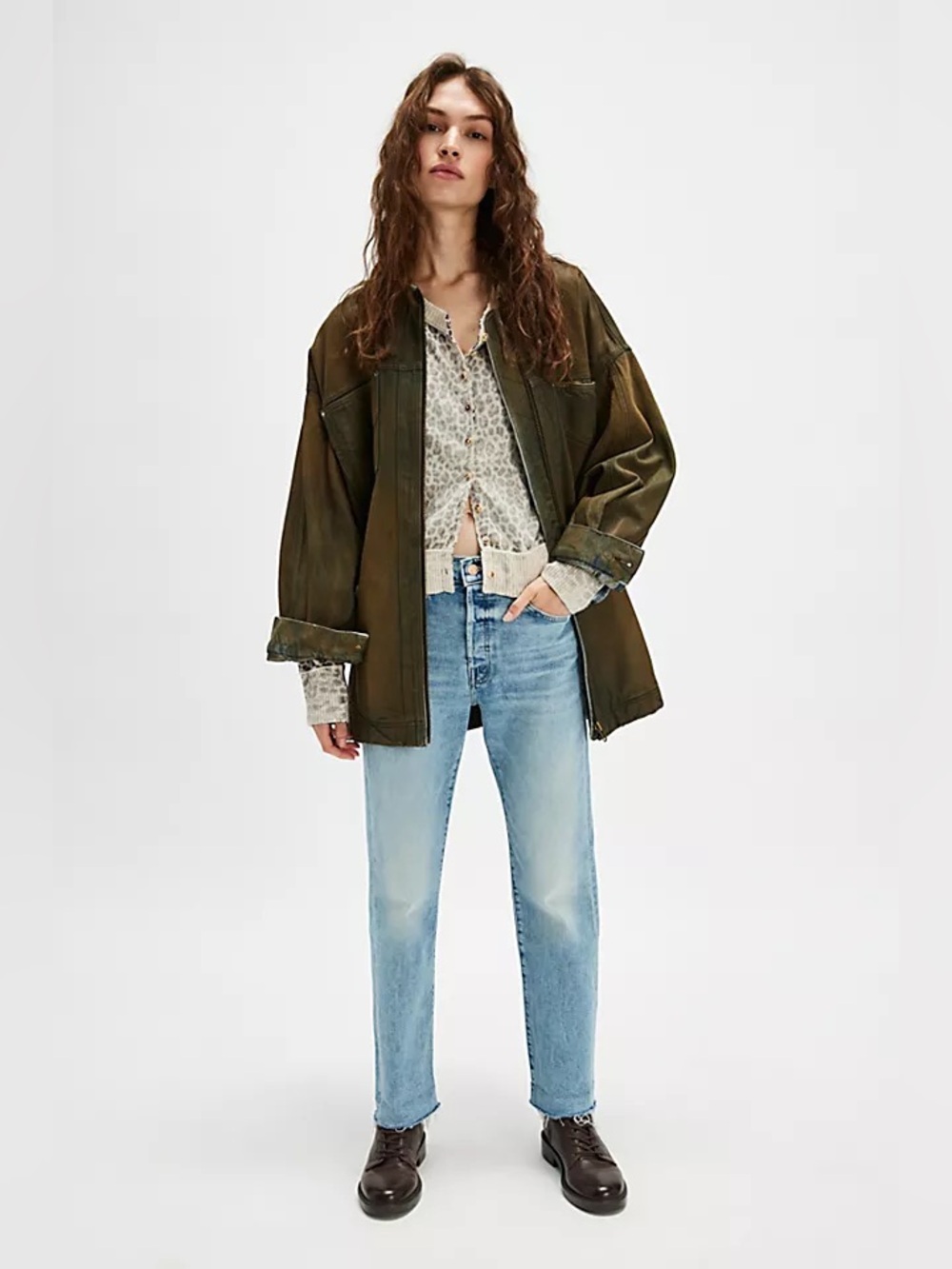 MOTHER The Scrapper Cuff Ankle Fray Jeans in Sneak Peak Light Wash Size 27